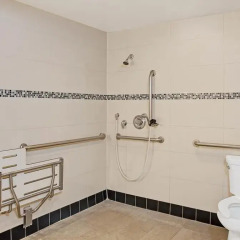 Отель Ramada Downtown West 3* Стандартный номер фото 6