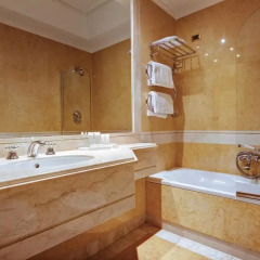 Hotel Excelsior Palace Palermo 4* Улучшенный номер с двуспальной кроватью фото 5