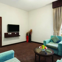 Отель Ramada Deira 4* Стандартный номер с различными типами кроватей фото 4