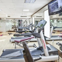 Отель Ramada Deira фитнесс-зал фото 2
