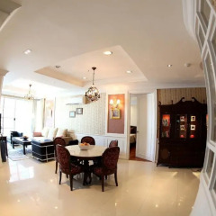 Апартаменты Central Bangkok 2+1 Bedroom Apartment on Soi 18 Бангкок питание
