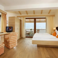 Отель und Residence Johanneshof Италия, Чермес - отзывы, цены и фото номеров - забронировать отель und Residence Johanneshof онлайн комната для гостей фото 3