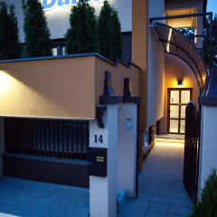Отель Vila Dama Нови Сад парковка