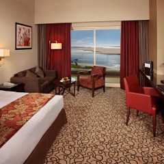Отель Khalidiya Palace Rayhaan by Rotana, Abu Dhabi 5* Стандартный номер с 2 отдельными кроватями фото 4