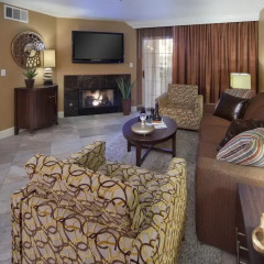 Отель Holiday Inn Club Vacations: Las Vegas at Desert Club Resort 3* Люкс с различными типами кроватей