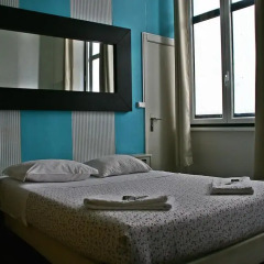 Sunset Destination Hostel Стандартный семейный номер с двуспальной кроватью фото 3