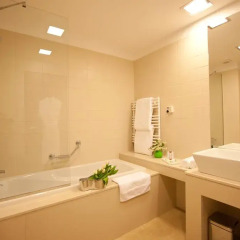 Capital Plaza Hotel спа