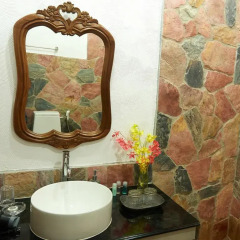 Отель Sara Beachfront Boutique Resort ванная фото 2