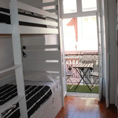Surf in Chiado Hostel комната для гостей фото 3