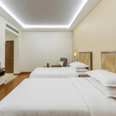 Отель Four Points by Sheraton New Delhi, Airport Highway 4* Номер Комфорт с различными типами кроватей фото 2