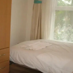 Отель Short Lets In London - Finsbury Park Великобритания, Лондон - отзывы, цены и фото номеров - забронировать отель Short Lets In London - Finsbury Park онлайн комната для гостей фото 3