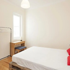 Отель Lisbon Economy Guest Houses Old Town II комната для гостей фото 2