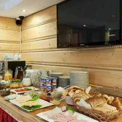 Отель Aparthotel Delta Garden питание