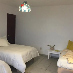 Отель Casa Canario Bed & Breakfast 2* Улучшенный семейный номер с двуспальной кроватью фото 3
