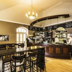 Отель Smetana Hotel Чехия, Прага - отзывы, цены и фото номеров - забронировать отель Smetana Hotel онлайн гостиничный бар