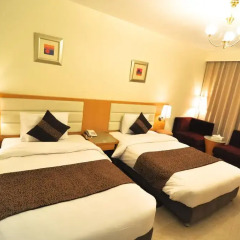 Phoenicia Hotel 2* Стандартный номер с двуспальной кроватью фото 4