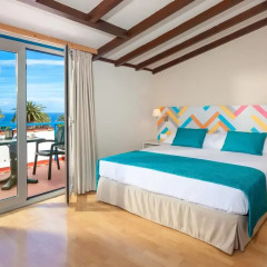 Hotel Weare La Paz 4* Улучшенный номер с различными типами кроватей фото 5