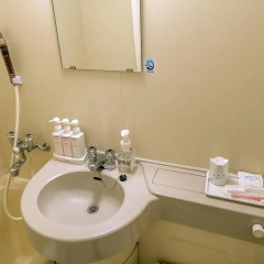 Отель Hakata Green Tenjin 3* Стандартный номер фото 8