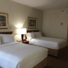 Отель Clarion Inn Frederick Event Center 3* Стандартный номер с различными типами кроватей фото 5