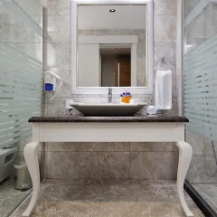 Justiniano Theodora Resort Турция, Окурджалар - отзывы, цены и фото номеров - забронировать отель Justiniano Theodora Resort онлайн ванная