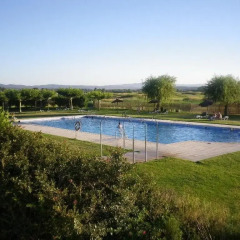 Отель Emporada Golf Estudi бассейн