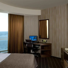 Dan Panorama Tel Aviv Hotel Представительский номер