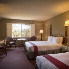 Отель Cambria Pines Lodge 3* Стандартный номер с 2 отдельными кроватями фото 2
