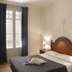 Отель Hostal Martinval Апартаменты с различными типами кроватей фото 7