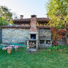 Отель Sunbeam Holiday Home Сливен фото 2