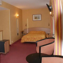Hotel Transcontinental в номере