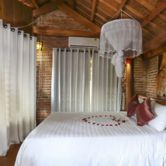 Отель Seaside An Bang Homestay 2* Номер Делюкс с различными типами кроватей фото 11