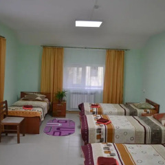 Гостиница 12 Mesyatsev Hotel в Плескове отзывы, цены и фото номеров - забронировать гостиницу 12 Mesyatsev Hotel онлайн Плесков детские мероприятия