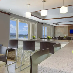 Отель The Westin Resort Guam 4* Стандартный номер с различными типами кроватей фото 5