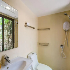 Отель 3 Bedroom Sea View Villa - Plai Laem (APS3) Таиланд, Самуи - отзывы, цены и фото номеров - забронировать отель 3 Bedroom Sea View Villa - Plai Laem (APS3) онлайн ванная фото 2