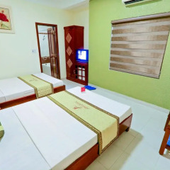 Amigo Hotel 2* Улучшенный номер с двуспальной кроватью фото 7