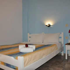 Отель Alexandra Rooms 2* Стандартный номер с двуспальной кроватью фото 3