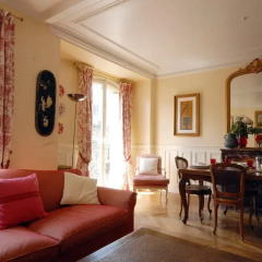 Отель Charming Studio In The Heart Of Montmartre Франция, Париж - отзывы, цены и фото номеров - забронировать отель Charming Studio In The Heart Of Montmartre онлайн комната для гостей фото 2