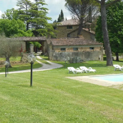 Отель Country House La Casa Paterna Монтоне спортивное сооружение