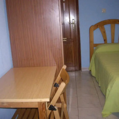 Отель Hostal Pacios удобства в номере