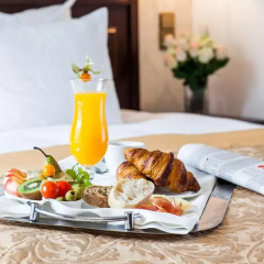 The von Stackelberg Hotel 4* Стандартный семейный номер с двуспальной кроватью фото 3