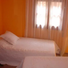 Отель Hostal Restaurante Arasa Стандартный номер с различными типами кроватей фото 6