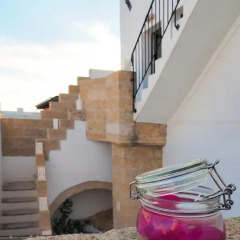 Отель Holiday home La Corte dei Pirri Италия, Гальяно дель Капо - отзывы, цены и фото номеров - забронировать отель Holiday home La Corte dei Pirri онлайн парковка