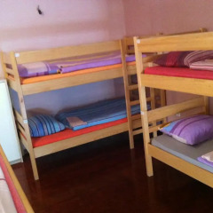 Wallaby House Hostel Кровать в общем номере с двухъярусной кроватью фото 2