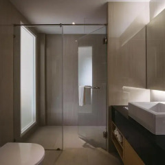 TIRAS Patong Beach Hotel 2* Улучшенный номер с различными типами кроватей