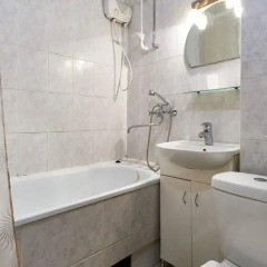 Гостиница Home Hotel Apartments on Livoberezhna Украина, Киев - отзывы, цены и фото номеров - забронировать гостиницу Home Hotel Apartments on Livoberezhna онлайн ванная фото 2
