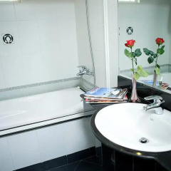 Hoang Vinh Hotel 2* Стандартный номер с различными типами кроватей фото 5