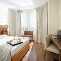 Отель Eurostars Zarzuela Park 3* Стандартный номер с различными типами кроватей фото 3