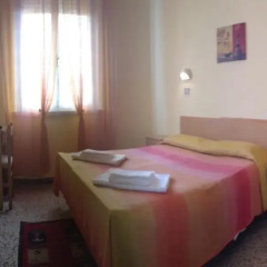 Hotel Carmen Viserba Стандартный номер двуспальная кровать фото 3