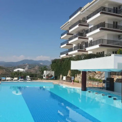 Отель Sunset Beach Vip 2 Residences бассейн