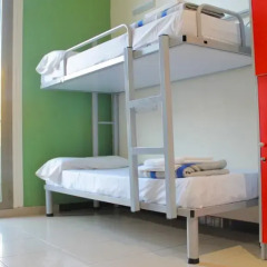 Отель Safestay Passeig de Gracia Стандартный номер фото 4